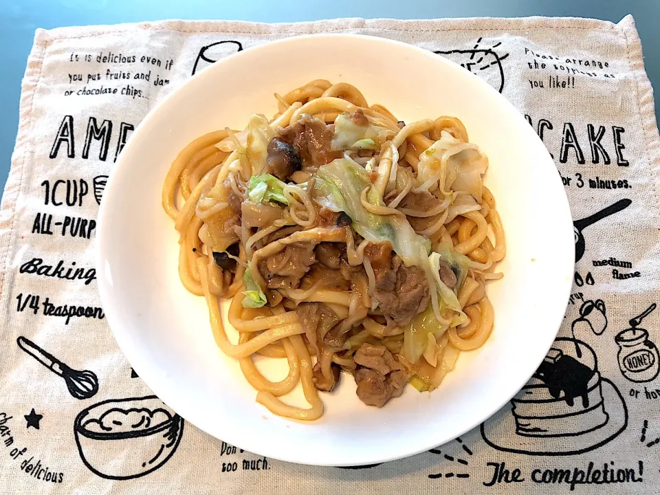 味噌焼きうどん😊|あゆぞーさん