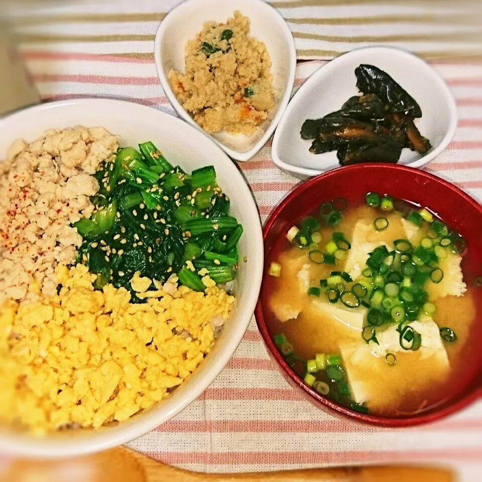 Snapdishの料理写真:3色どーーーーーん❤な、お夕飯❤|蒼空さん