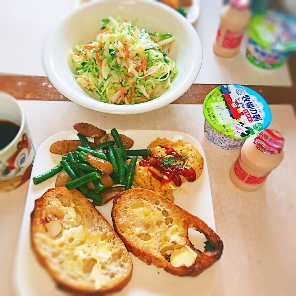 Snapdishの料理写真:あさごぱん❤プレート♪|蒼空さん