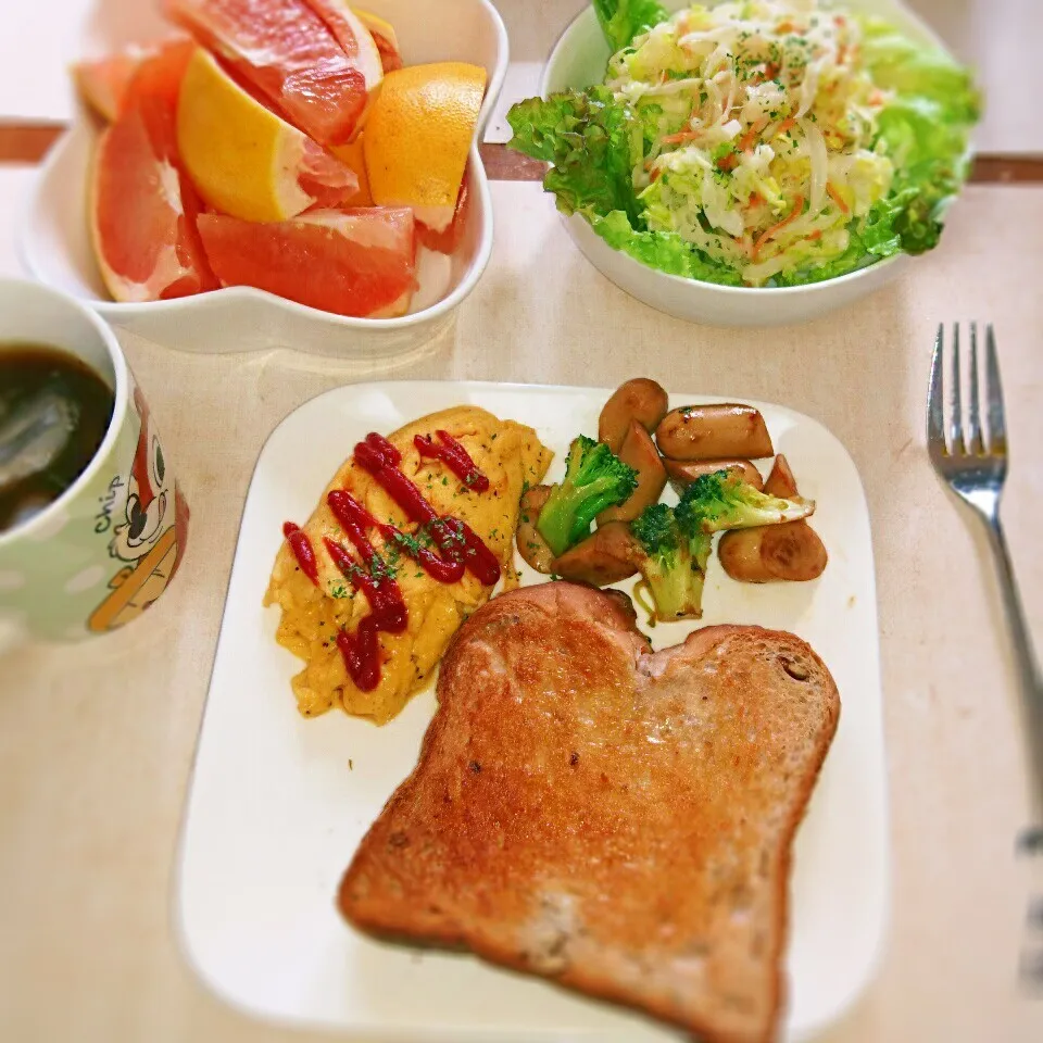 日曜日の朝ご飯❤|蒼空さん