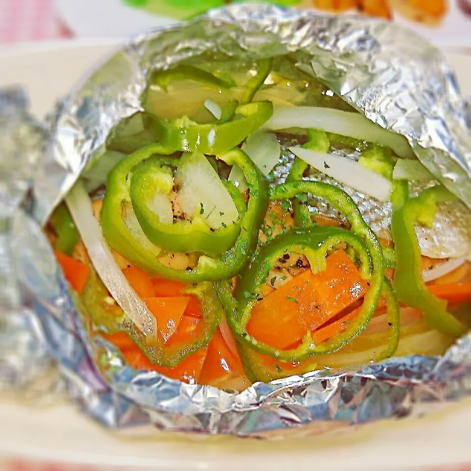 鮭とお野菜のホイル焼き♪|蒼空さん