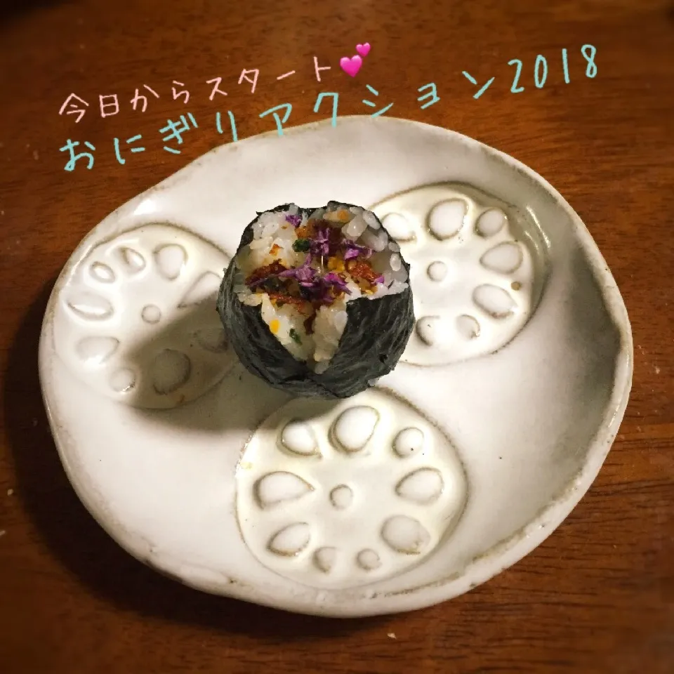 Snapdishの料理写真:スタートはパッカンおにぎり😊|pippiさん