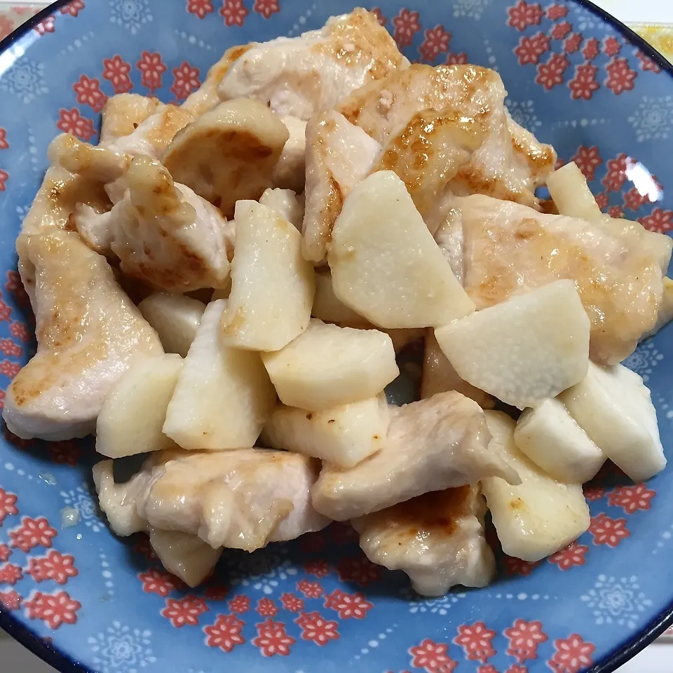 鶏胸肉と長芋の塩炒め|あやさん