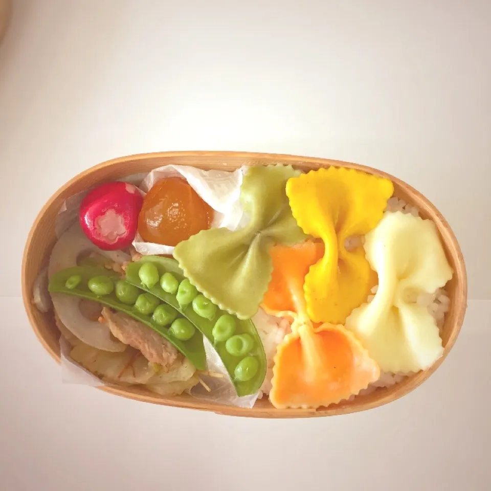 金曜のお弁当。パスタの下にはしっかりご飯💕(o^^o)|pippiさん