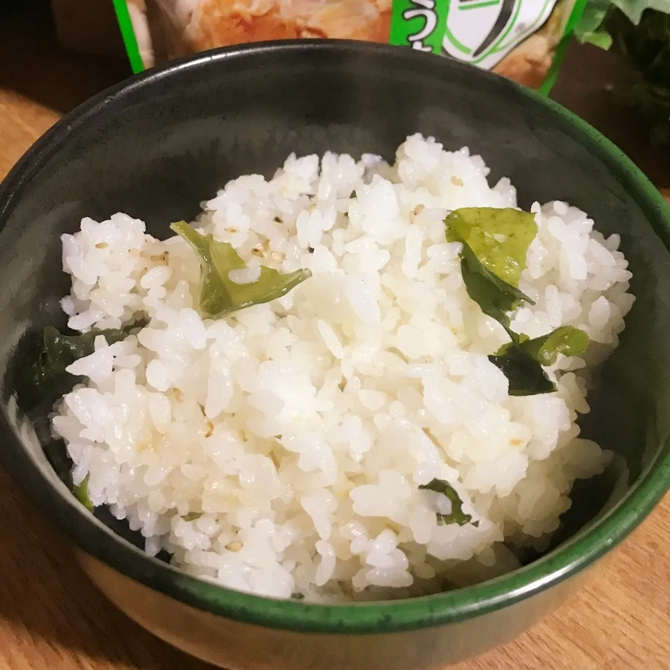 アレを使って♪わかめご飯♡|あやちゃんママさん