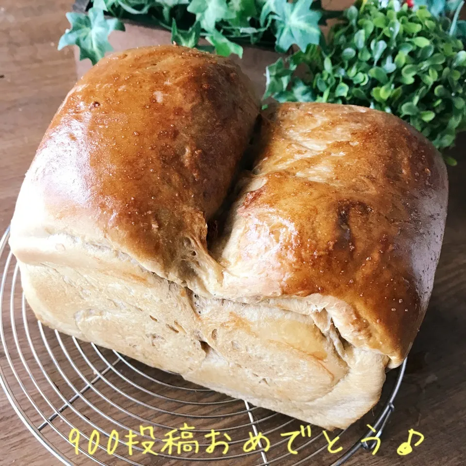 マリンちゃん♡祝900投稿☆カルピスコーヒー食パン🍞|あやちゃんママさん