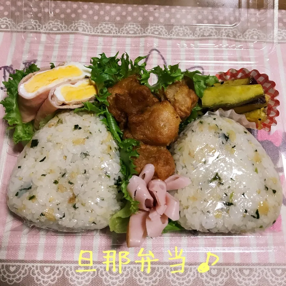 今日の旦那弁当♪からビーさんの菜めしたぬきむすび♡|あやちゃんママさん