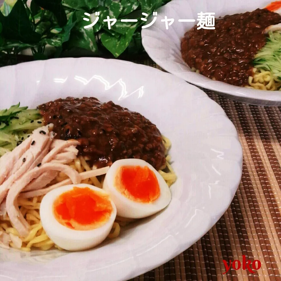 Snapdishの料理写真:マルちゃん正麺で作る☆ジャージャー麺♪|容子さん