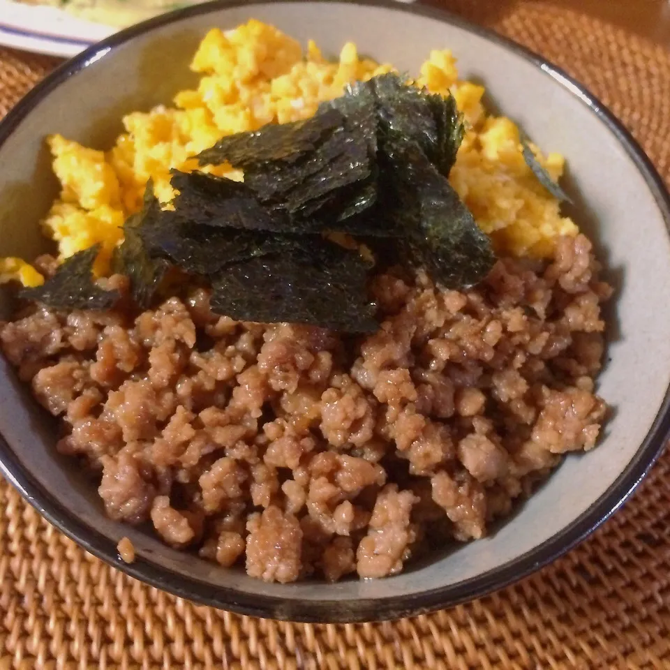 そぼろ丼|ameameさん