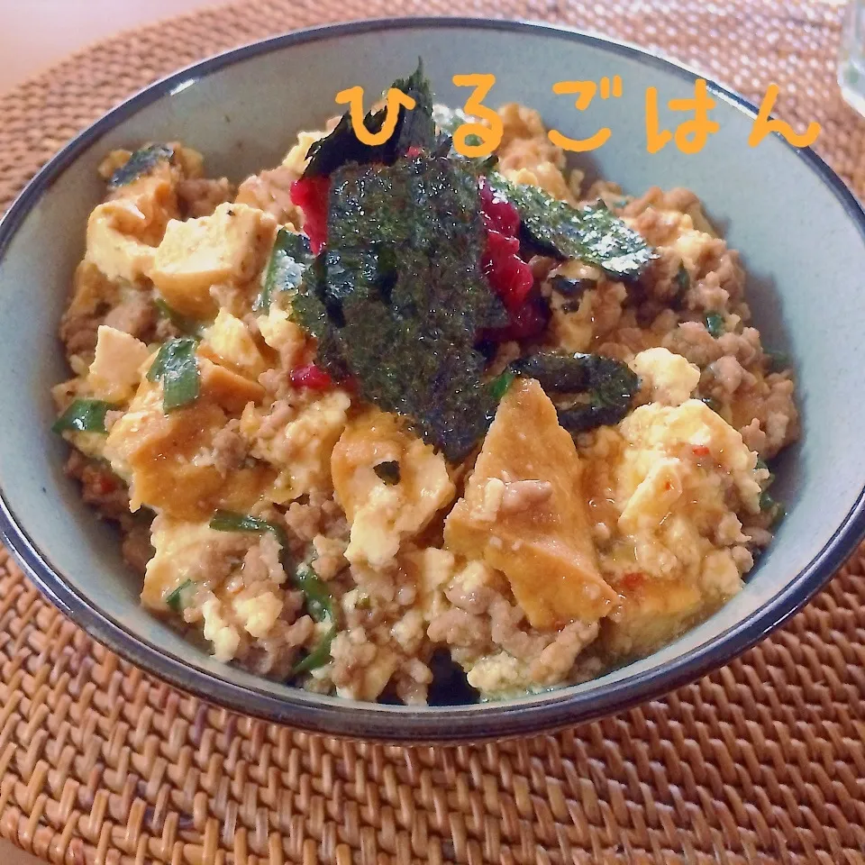 Snapdishの料理写真:昨日のおかずのリメイク丼|ameameさん