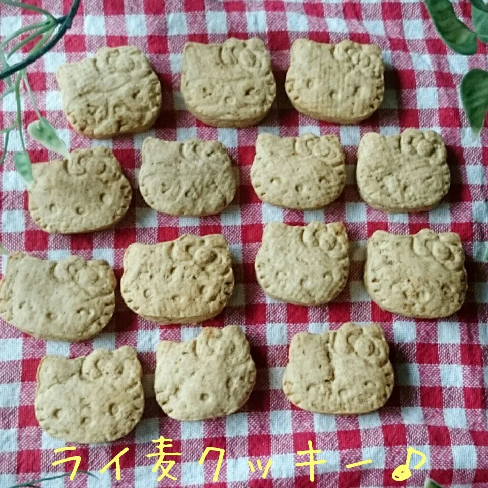 今日のおやつに♪ライ麦クッキー♥|あやちゃんママさん