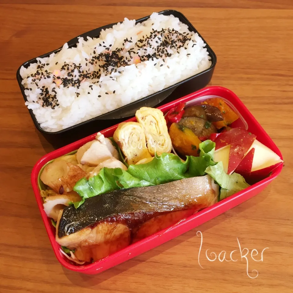 Snapdishの料理写真:2016.10.25 息子弁当|Loackerさん