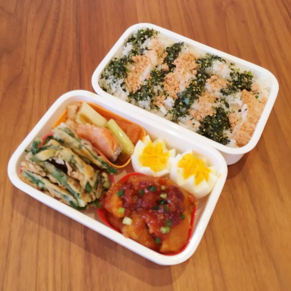 Snapdishの料理写真:2016.9.27 息子弁当|Loackerさん