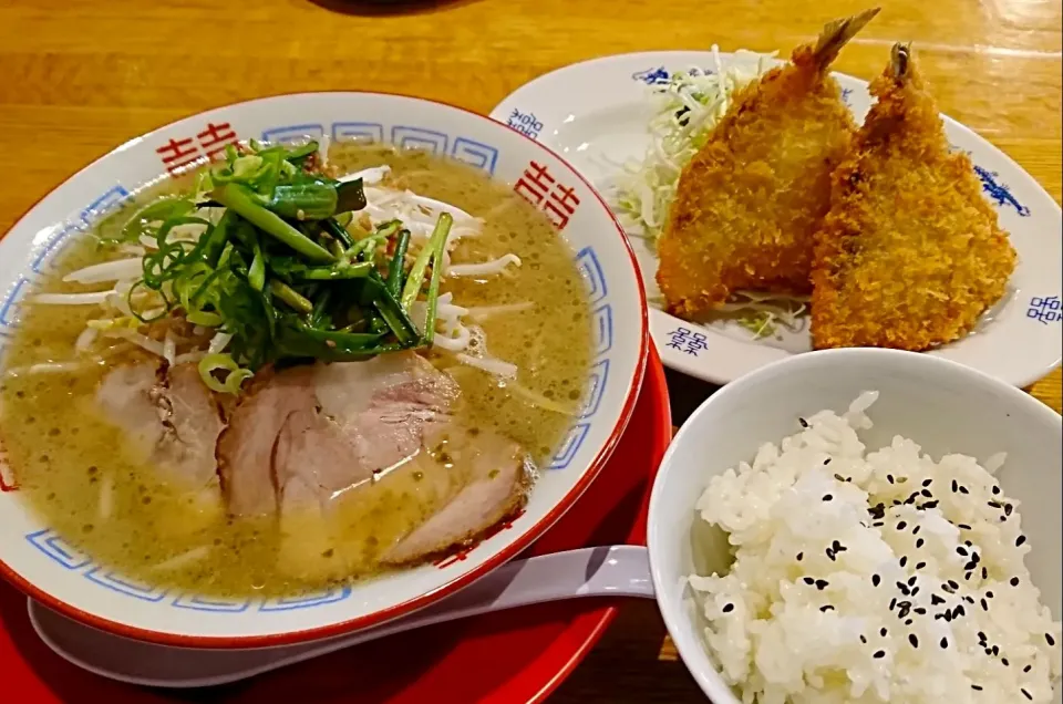 アジフライ定食(青唐辛子めん)|哲さん