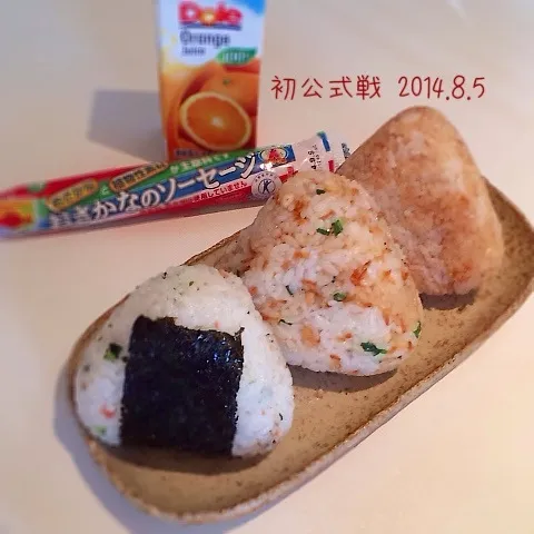 Snapdishの料理写真:中学野球部部活おにぎり♪|Loackerさん