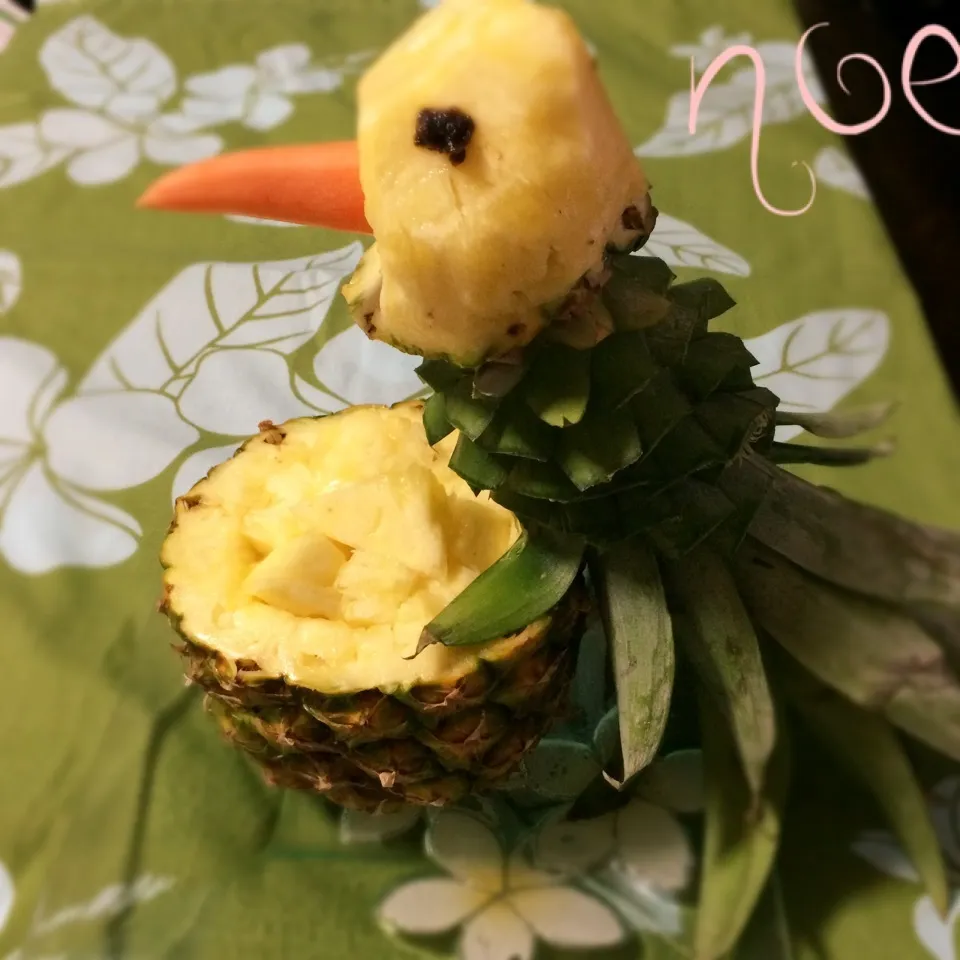 今日パイナップルの日🍍|noeさん