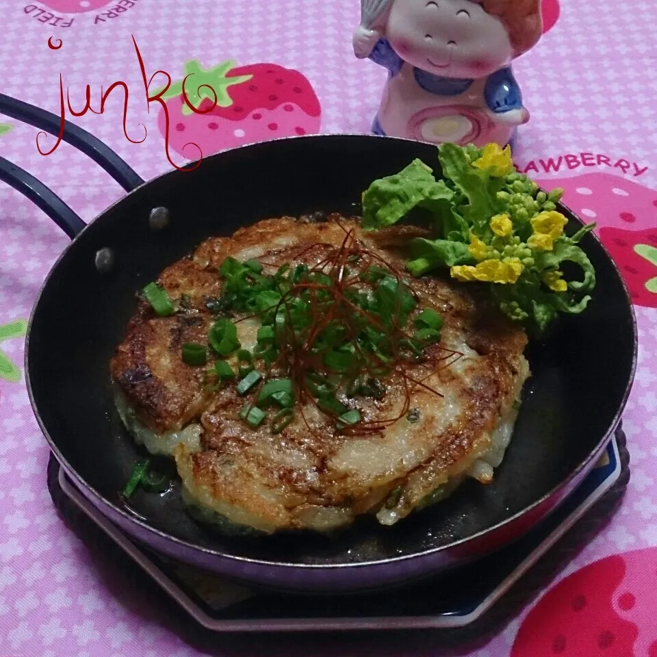 Snapdishの料理写真:🍀スキレット部🍀もっちりサクサクな大根餅😋💕|♡純子♡さん