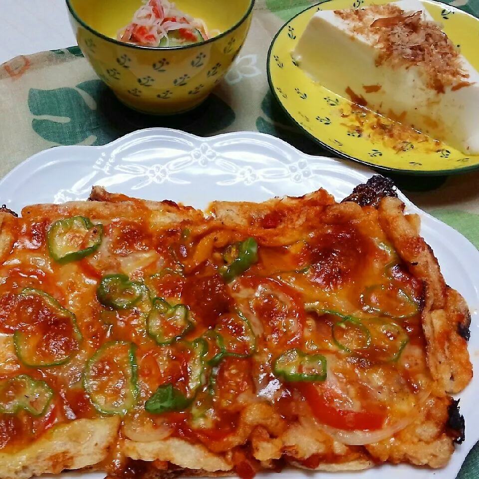 Snapdishの料理写真:油揚げでﾋﾟｻﾞ風🍕ﾏﾘﾅｰﾗｿｰｽもたくさん作ったよ😉|♡純子♡さん