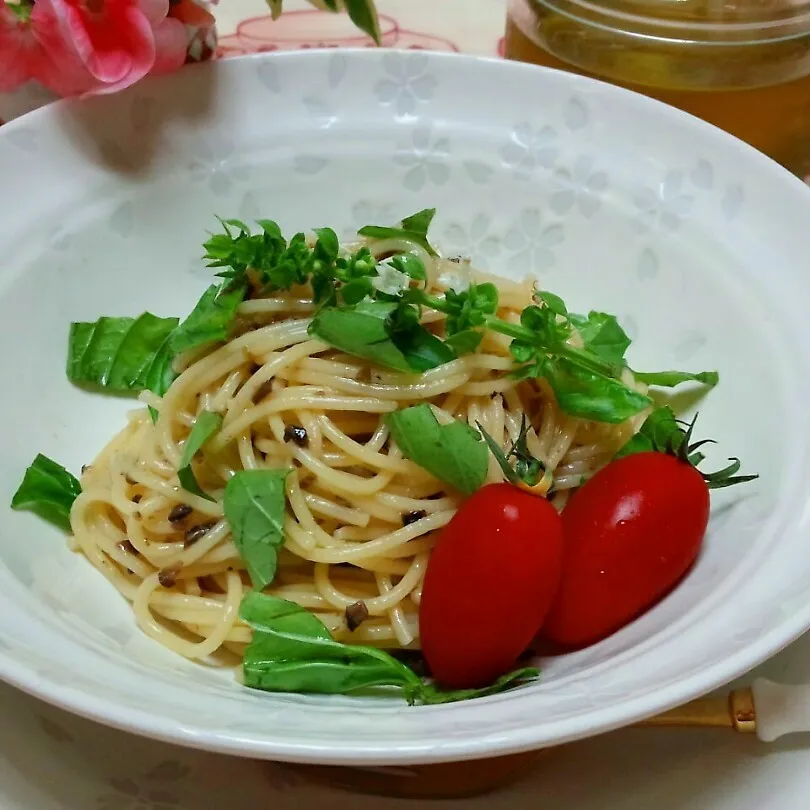 Snapdishの料理写真:ともともこちゃん♡のｼﾞｪﾉﾍﾞｰｾﾞｿｰｽでﾊﾟｽﾀ🍝|♡純子♡さん