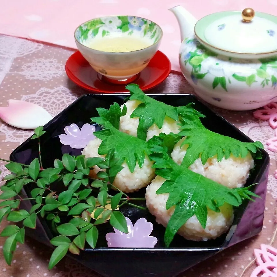 桜餅寿司🌸ペコ友お花見会🌸癖になる美味しさ😋💕|♡純子♡さん