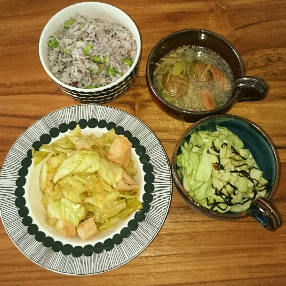 Snapdishの料理写真:仕事おそいので作りおき…。よるごはーん！|数の子さん