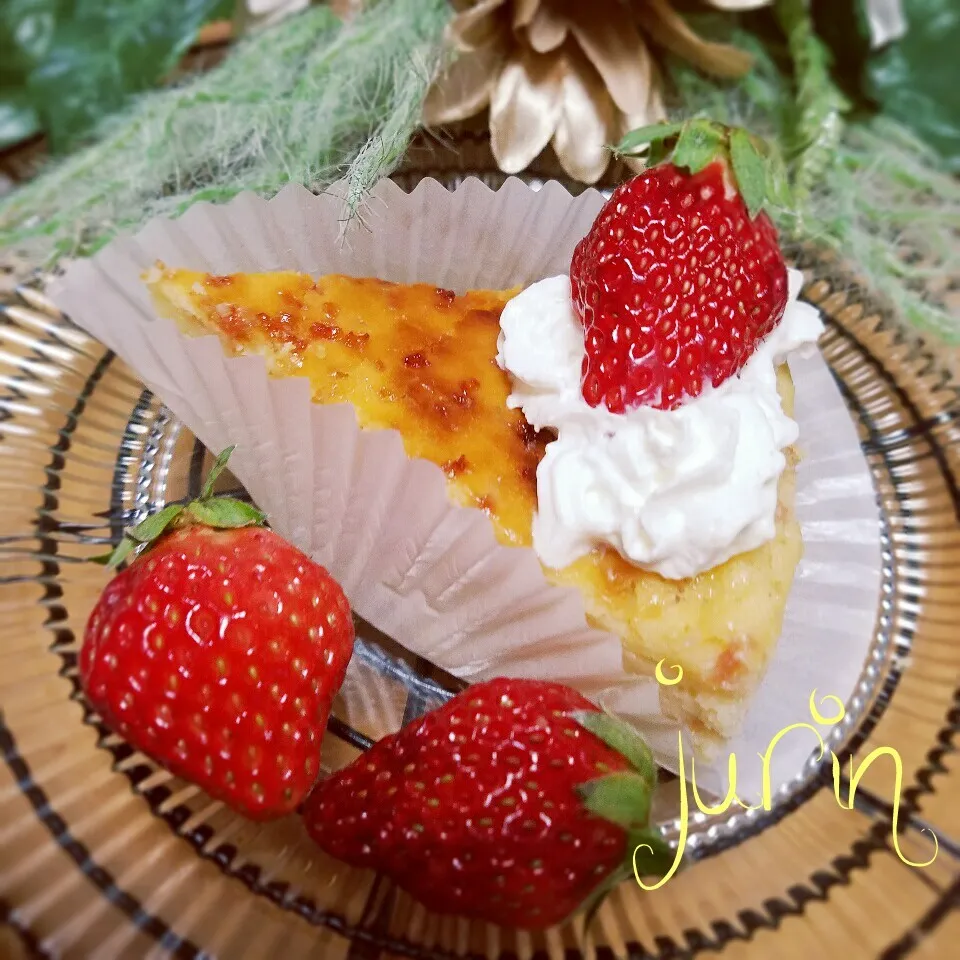 Snapdishの料理写真:クリチ無しのチーズケーキ♥食す(o´罒`o)♥|Jurinさん