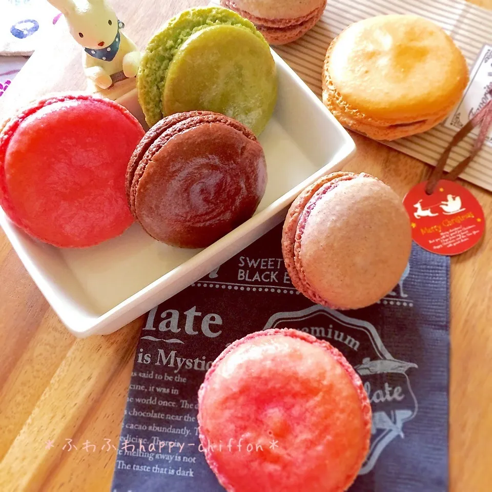 思わず手にしたくなる、彩りマカロン。|＊チッチ＊さん
