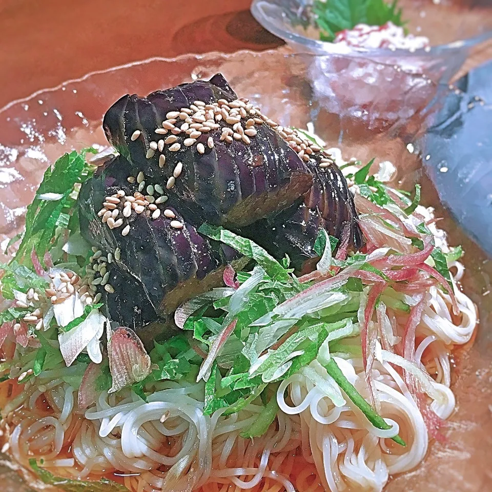 茄子の揚げ浸しそうめん|可爱多さん