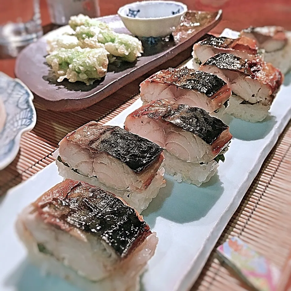 一夜干しで作る♪焼きサバの棒寿司|可爱多さん