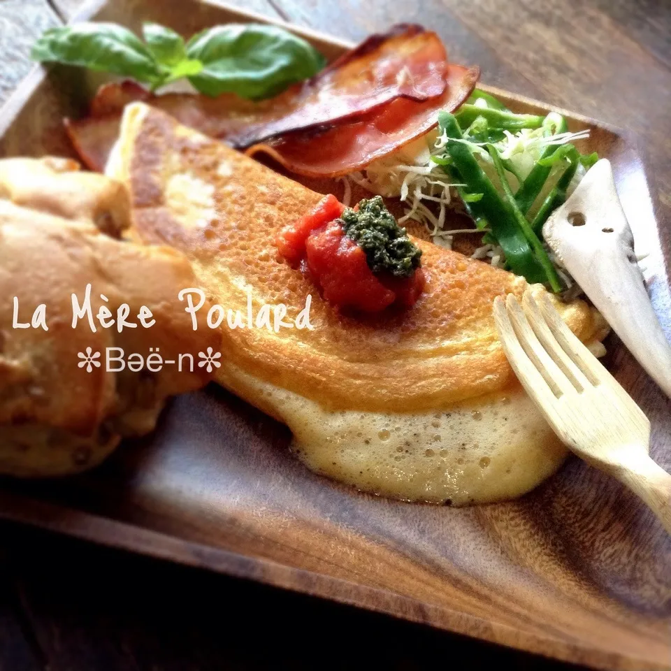 Snapdishの料理写真:⌘ La Mère Poulard ⌘|✼Bǝё-n✼さん