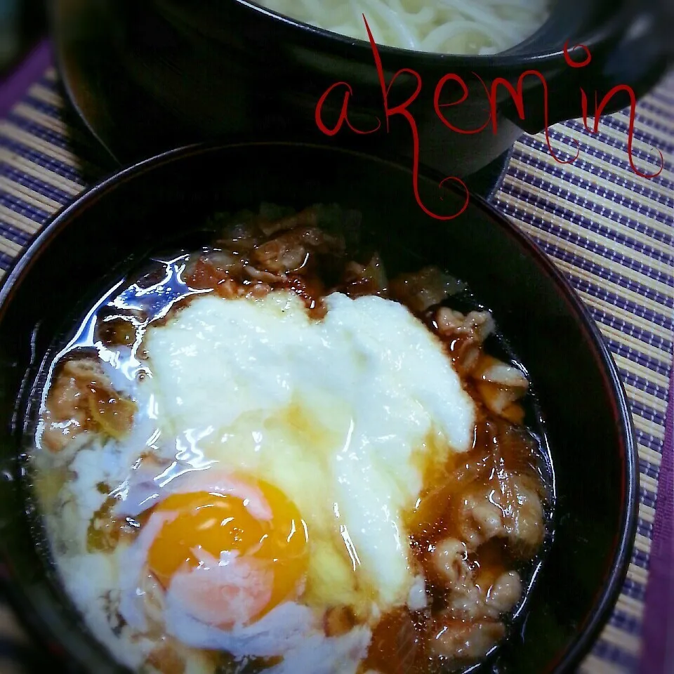 とろろ入り＊肉汁釜あげうどん＊|akeminさん