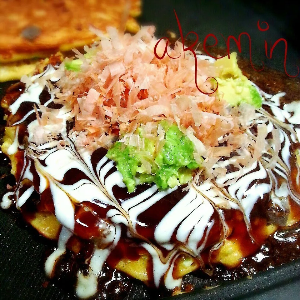 お餅入りお好み焼き～アボカド乗っけ♪|akeminさん