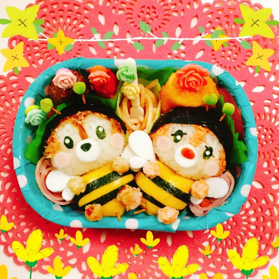 Snapdishの料理写真:チップとデール ミツバチ キャラ弁🐝|向日葵♡桜さん