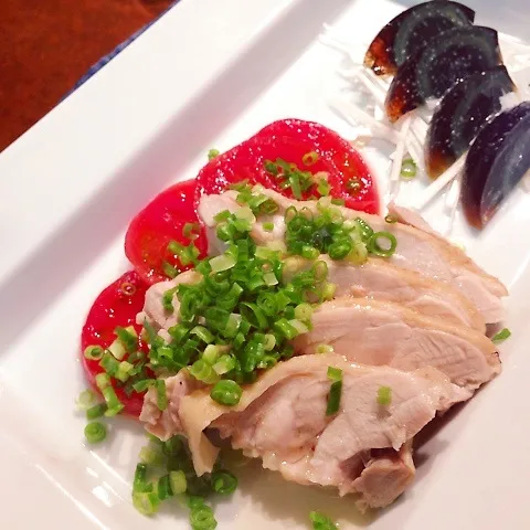 蒸し鶏と塩トマトの冷菜|可爱多さん