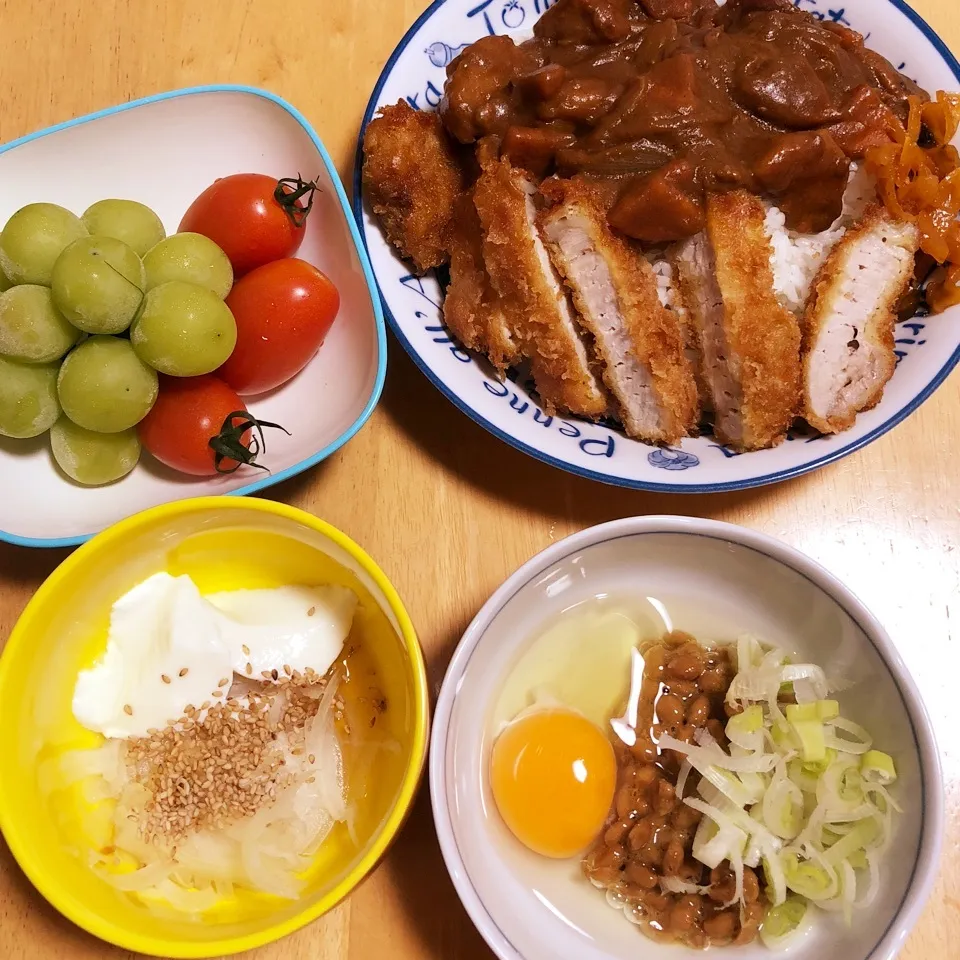 Snapdishの料理写真:カツカレー🍛🥩ライス〜シェア〜|Makokoさん