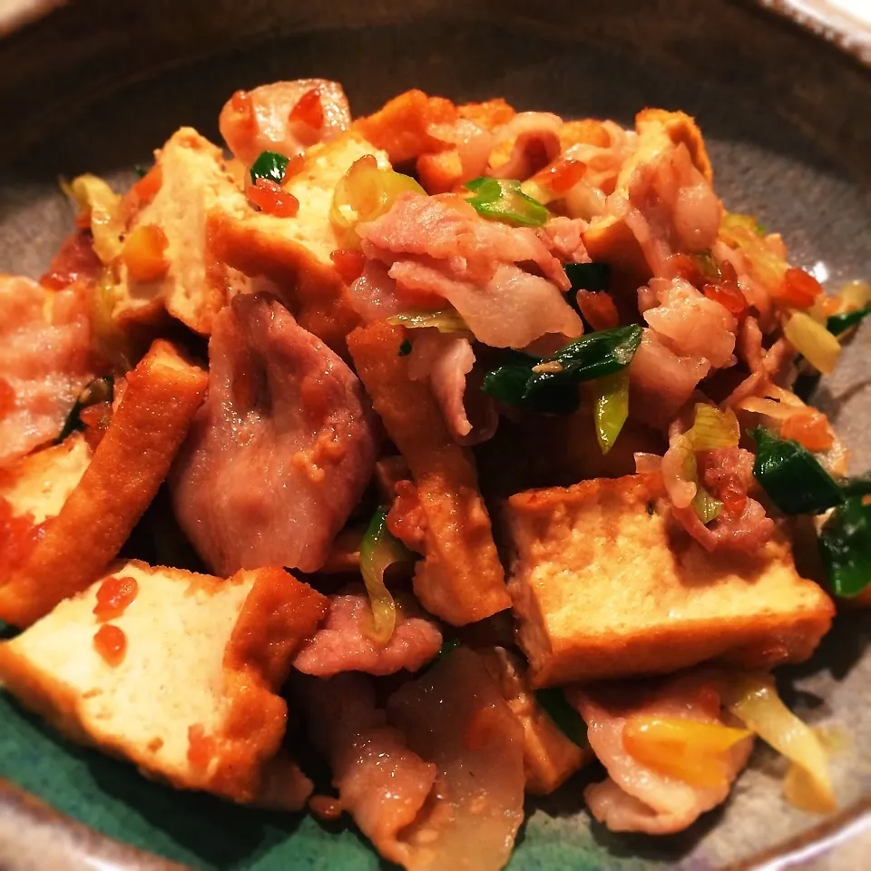 厚揚げと豚肉の醤油麹炒め|まちりんさん