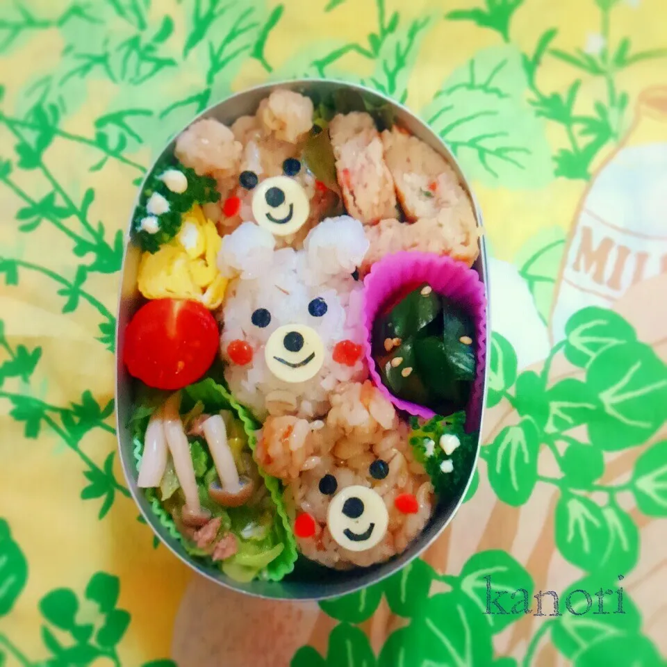 Snapdishの料理写真:年少末娘リクエスト～くまちゃんおにぎり🍙弁当～|かのりさん