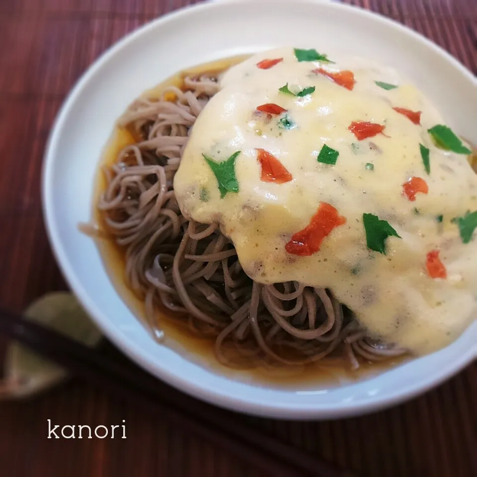 お一人様ランチ～ふわふわ納豆の梅ジソそば|かのりさん