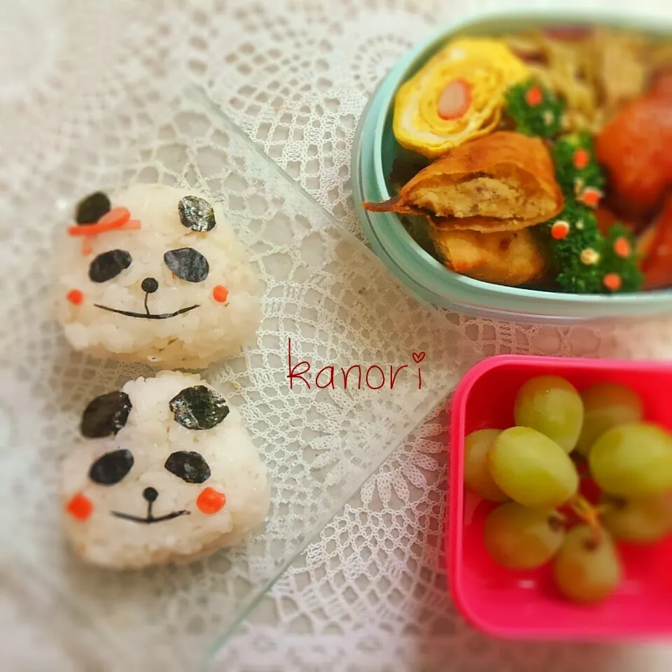 年長次女のお弁当～パン子とパン之助おにぎり🍙|かのりさん