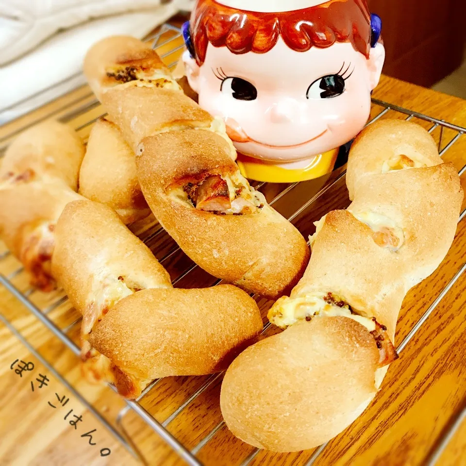 全粒粉プラスでふんわり🥐お手軽魚ニソエピ。|ぽき。さん