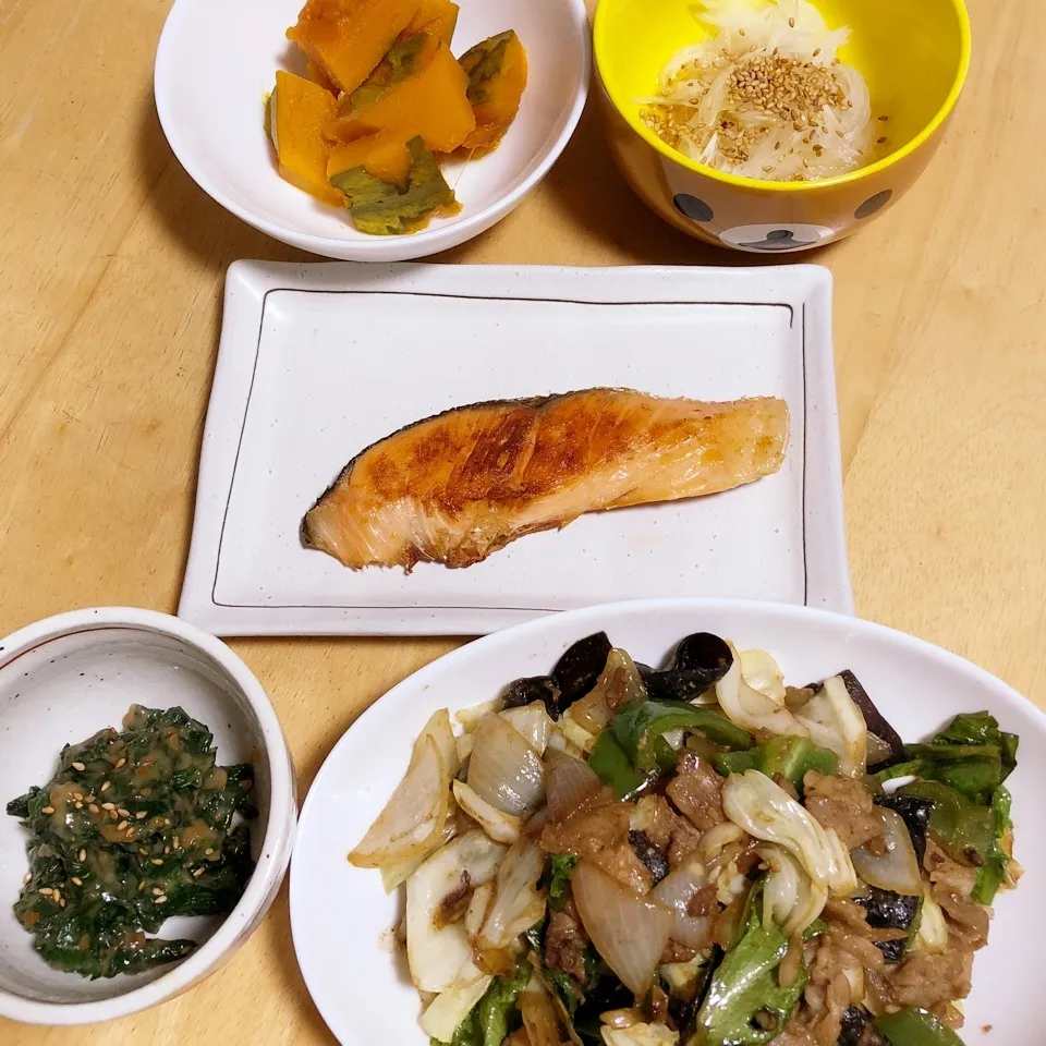 回鍋肉風肉野菜炒め⁉️🤔|Makokoさん