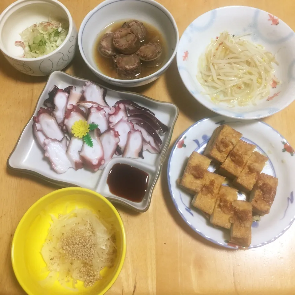 Snapdishの料理写真:タコ刺し🐙牛肉桜流🌸|Makokoさん