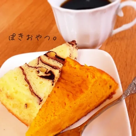 Snapdishの料理写真:マーブルケーキ＆かぼちゃケーキ。|ぽき。さん