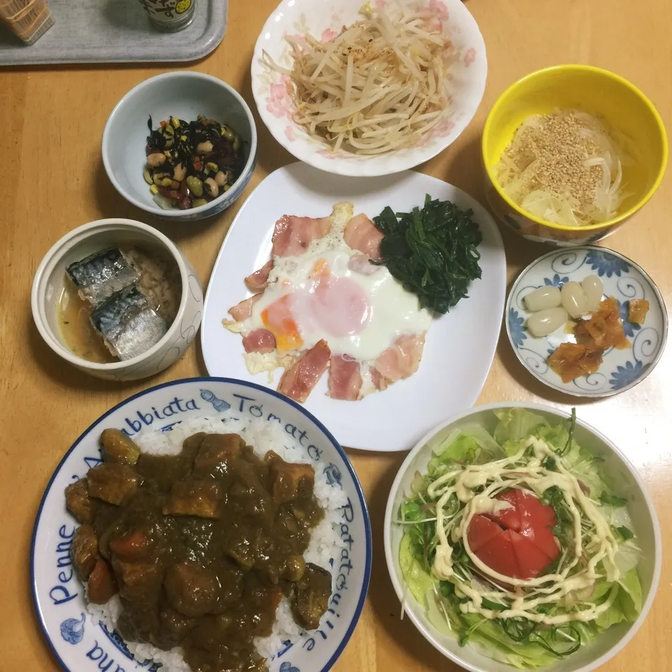 カレーライス🍛ベーコンエッグ|Makokoさん