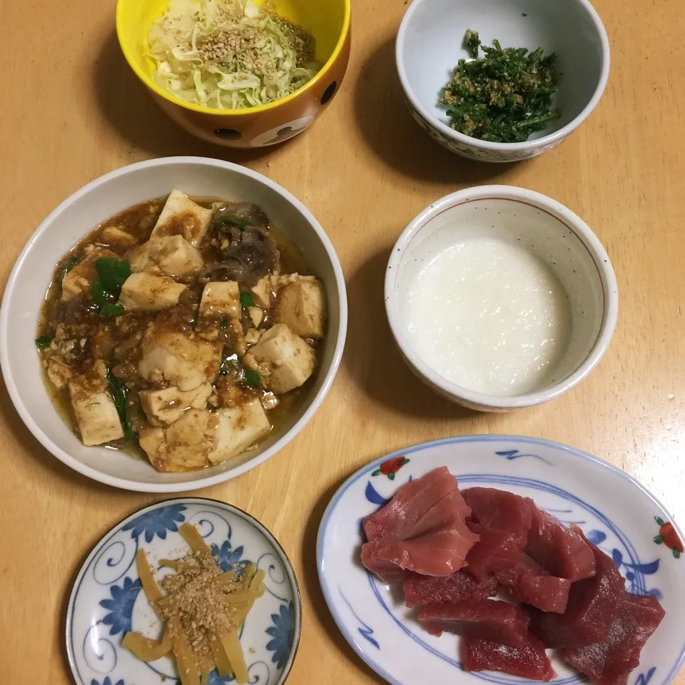 Snapdishの料理写真:肉豆腐&鮪ぶつ|Makokoさん