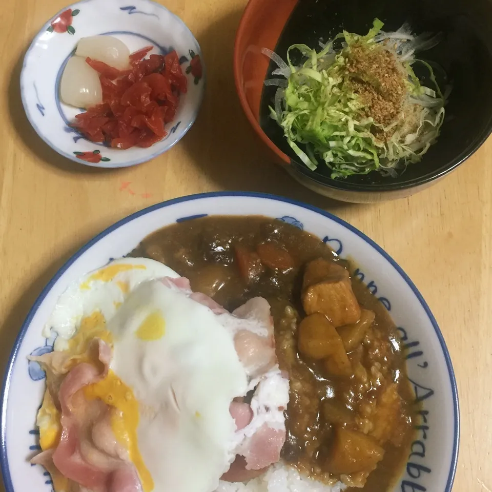 Snapdishの料理写真:カレー🍛ライス|Makokoさん