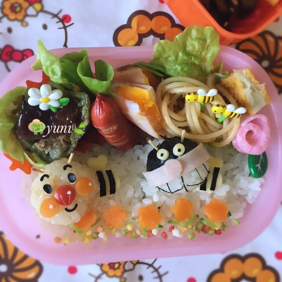 アンパンマン&バイキンマンのハチさん🐝弁当|🌸yuni🌸さん