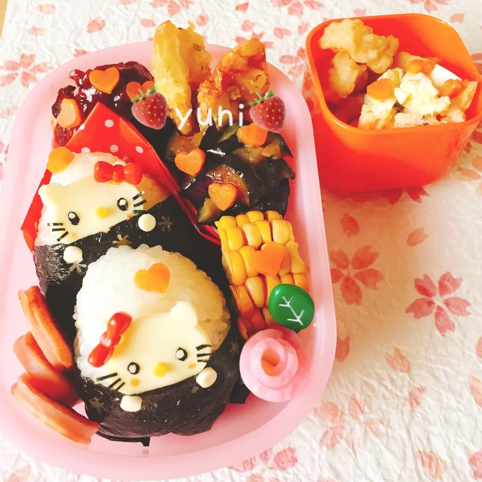 🍙から ひょっこりキティちゃん弁当🍓|🌸yuni🌸さん