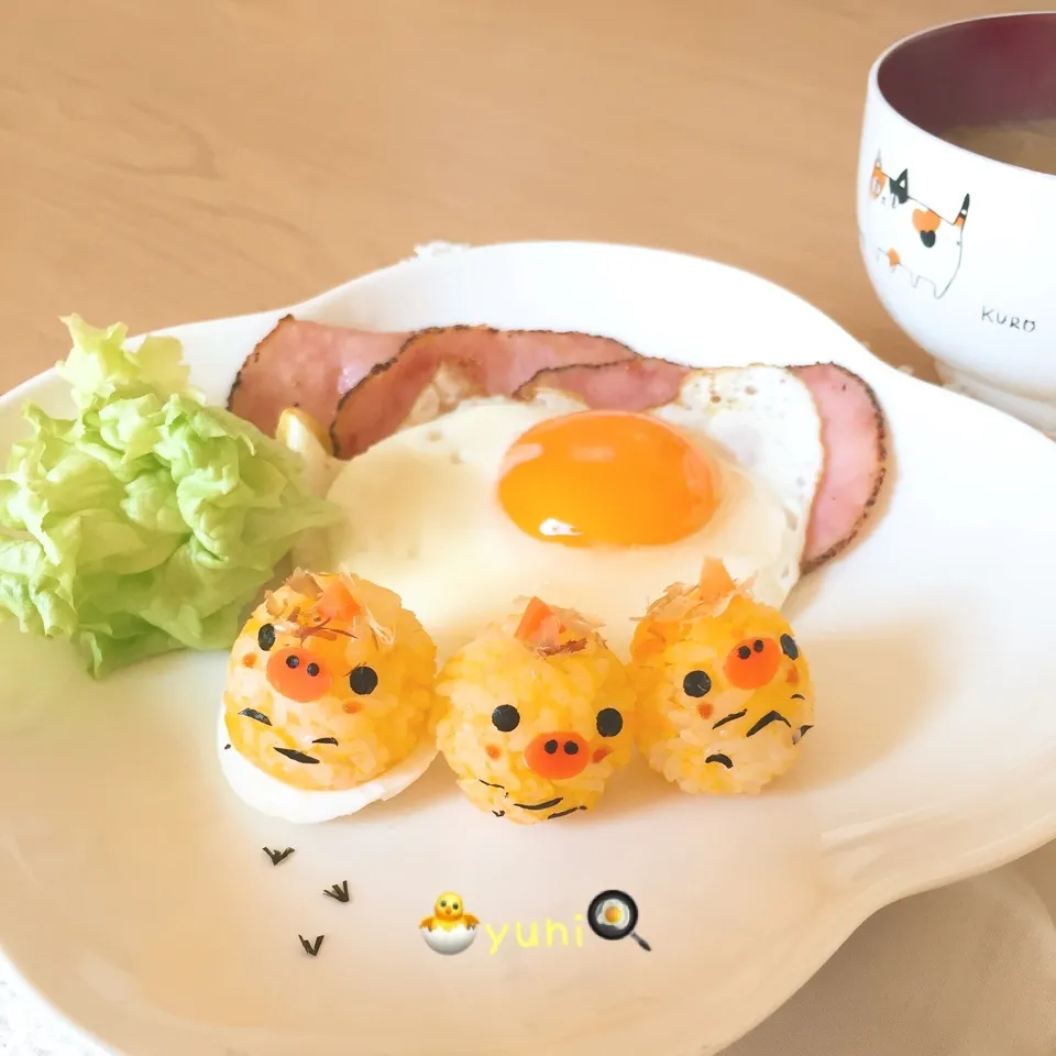 🐣キイロイトリの おにちゃん🍳朝ごはん🐥|🌸yuni🌸さん