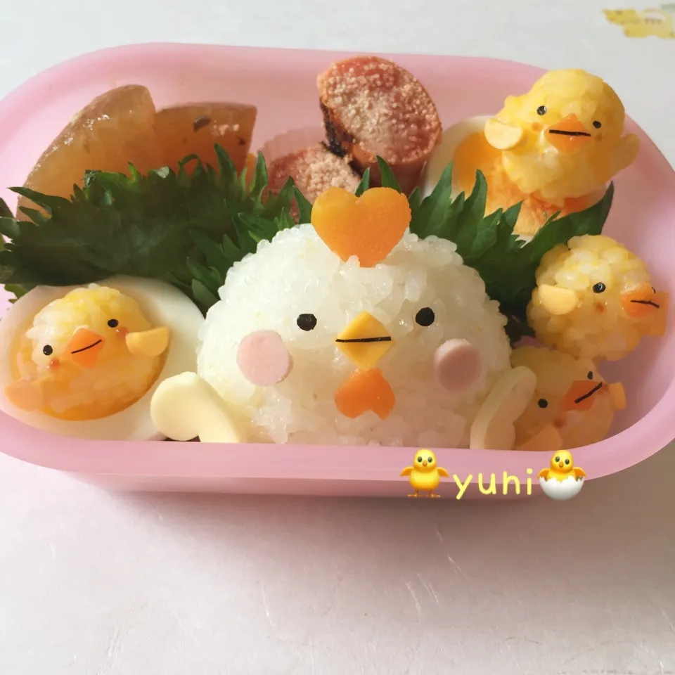 酉年🐥にわとりちゃん弁当🍱|🌸yuni🌸さん